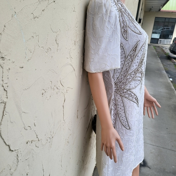 Vintage White and Taupe Beaded Cocktail Dress - Picture 4 of 10